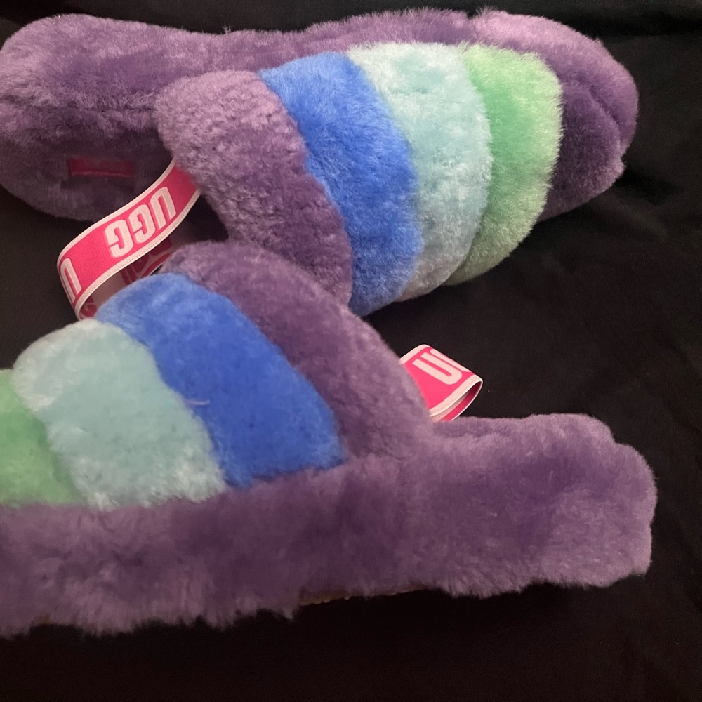 UGG WEDGE SLIPPERS